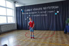 Uczestnik I Gminnego Konkursu Recytatorskiego. 