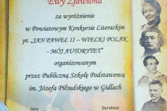 Dyplom laureatki Powiatowego Konkursu Literackiego.