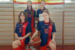 Wicemistrzynie powiatu w koszykówce 3x3.