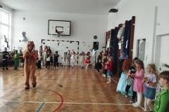 Uczniowie-podczas-zabawy-andrzejkowej