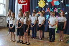 Uczniowie podczas części artystycznej. 